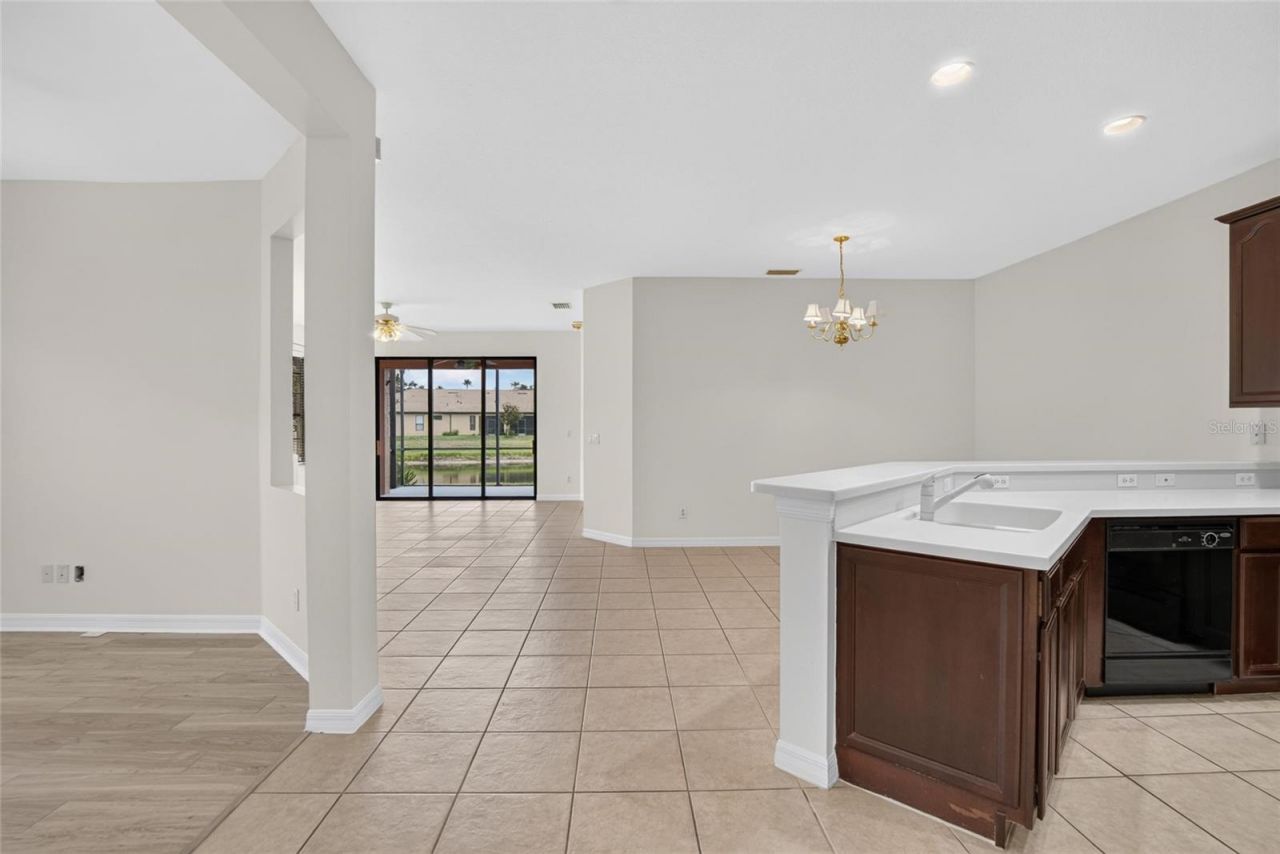 132 Shell Falls Drive , Apollo Beach, FL 33572 Photo