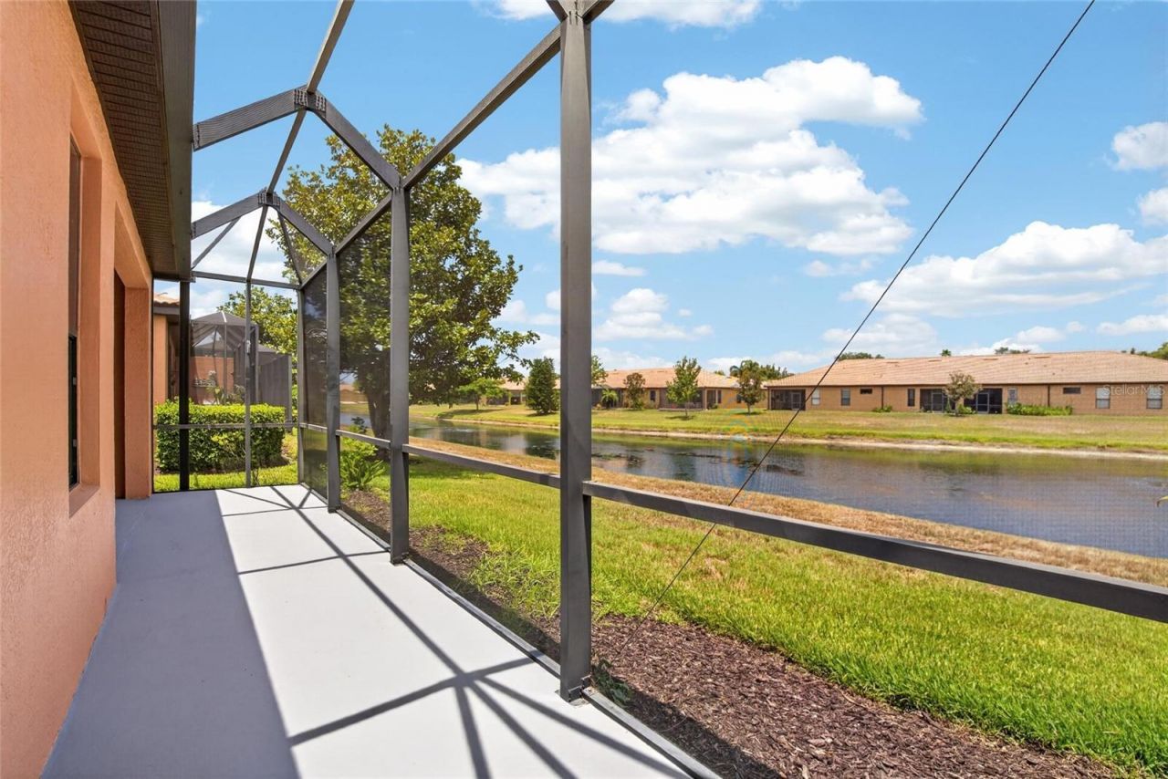 132 Shell Falls Drive , Apollo Beach, FL 33572 Photo