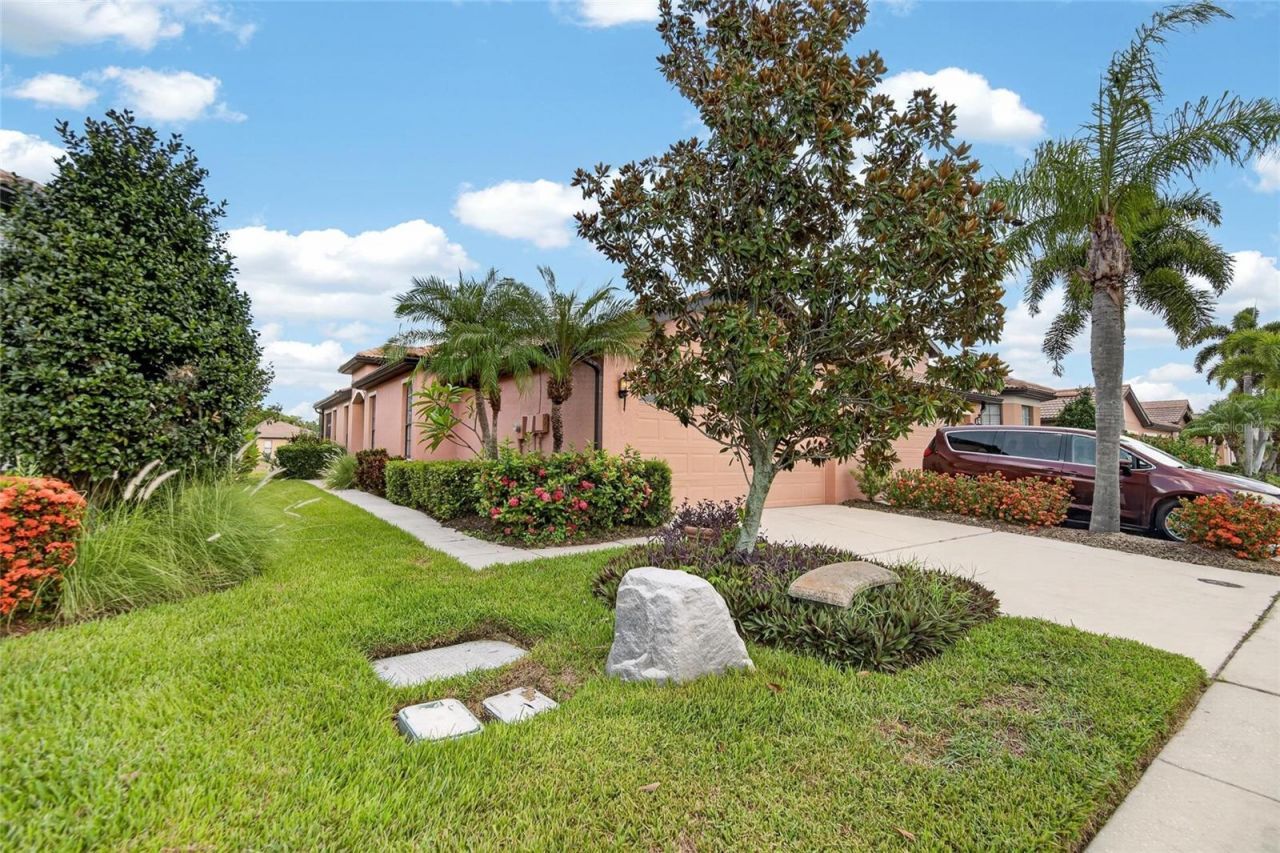 132 Shell Falls Drive , Apollo Beach, FL 33572 Photo