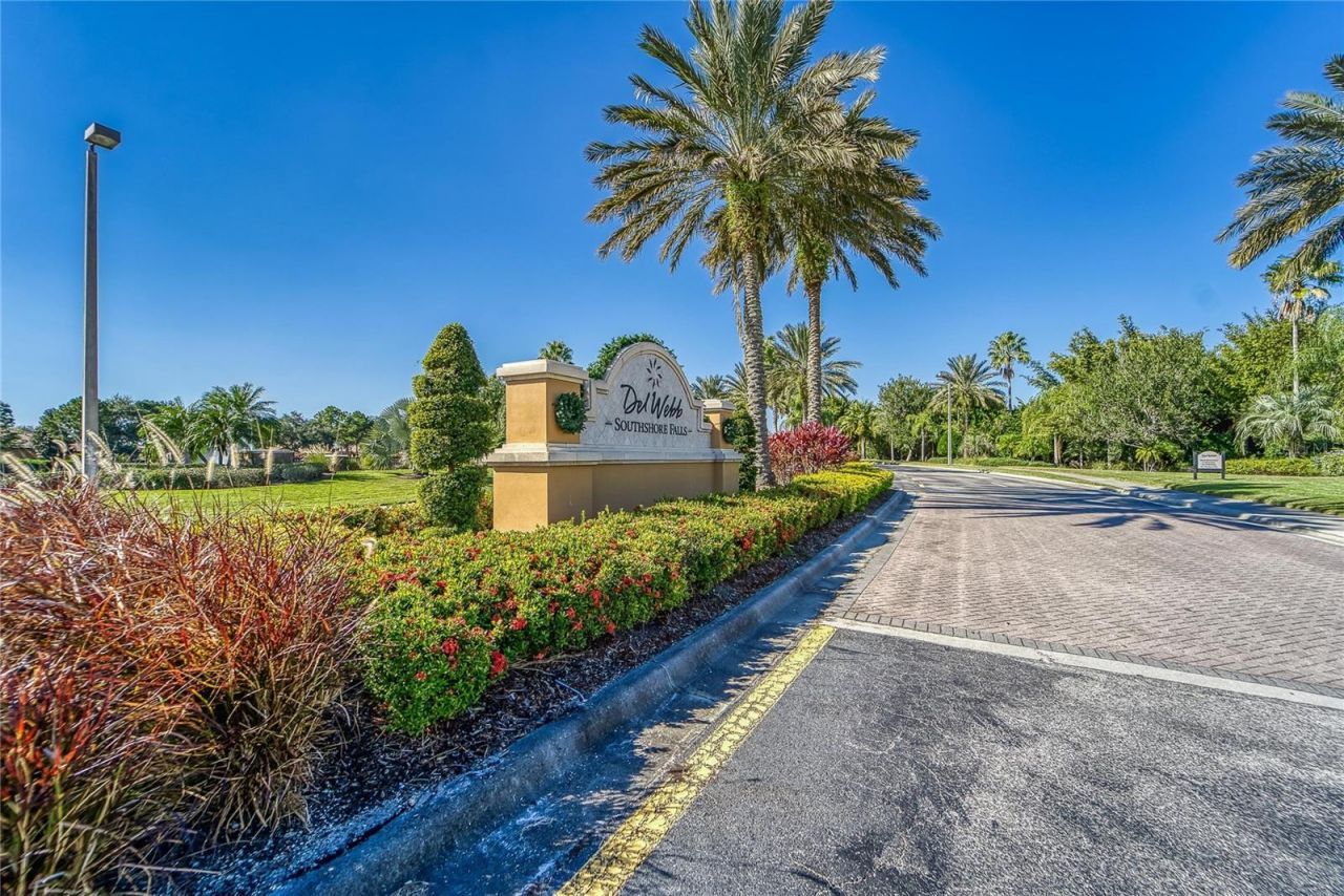 132 Shell Falls Drive , Apollo Beach, FL 33572 Photo