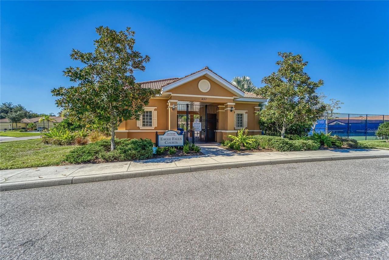 132 Shell Falls Drive , Apollo Beach, FL 33572 Photo