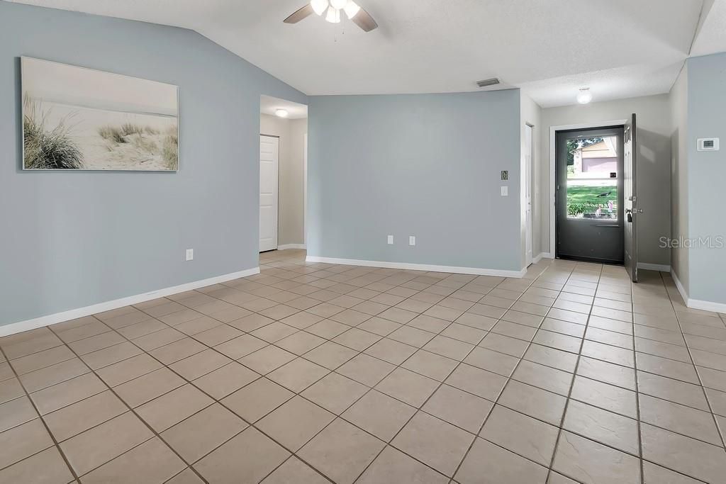 235 W Retta Street , De Leon Springs, FL 32130 Photo