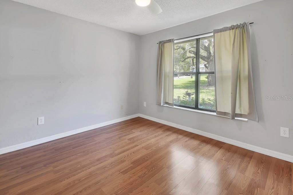 235 W Retta Street , De Leon Springs, FL 32130 Photo