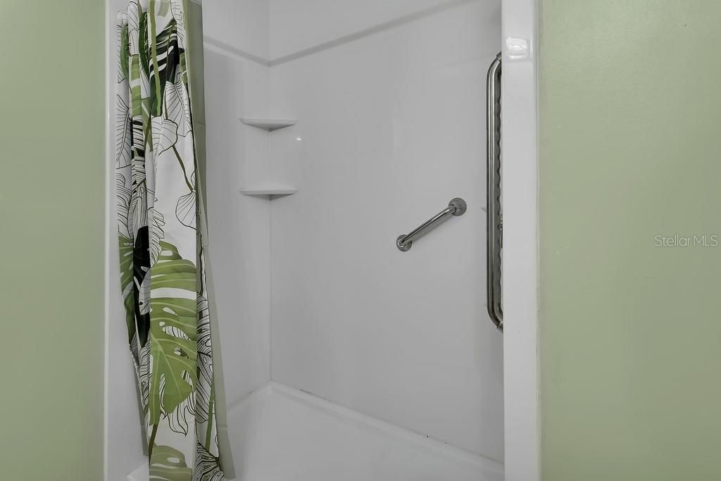 235 W Retta Street , De Leon Springs, FL 32130 Photo