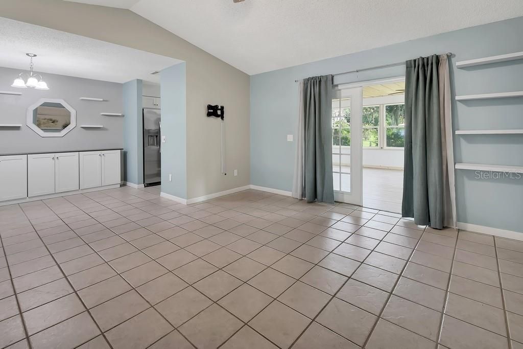 235 W Retta Street , De Leon Springs, FL 32130 Photo