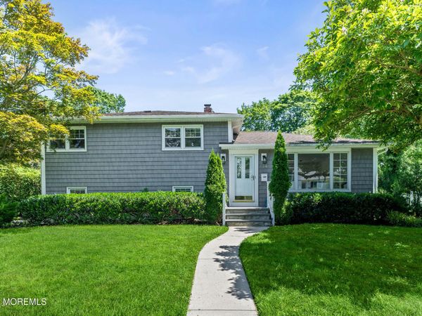 26 Hilltop Road, West Long Branch, NJ 07764