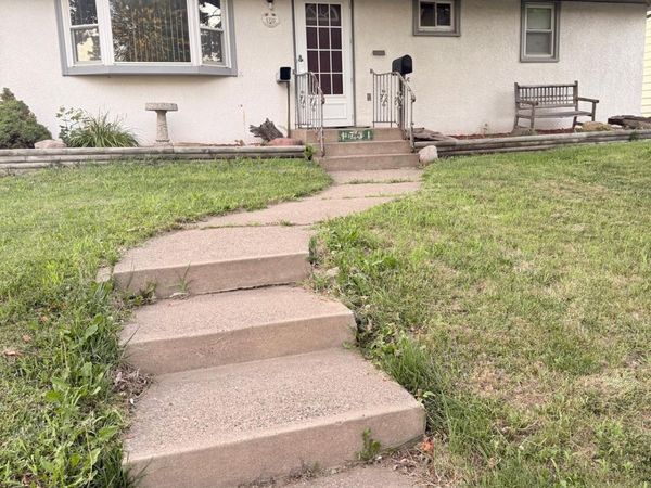 1731 California Avenue E, Saint Paul, MN 55106