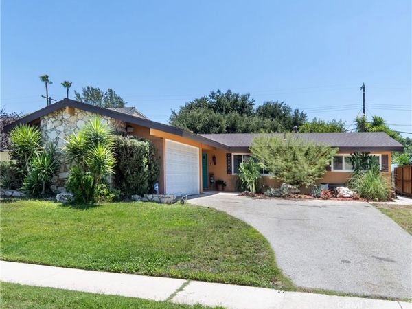 6600 Whitaker, Lake Balboa, CA 91406