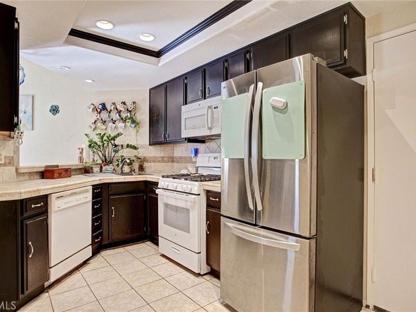 985 Sunrise, Hemet, CA 92545