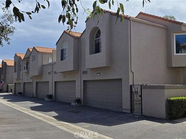 22236 Horizon, Chatsworth, CA 91311
