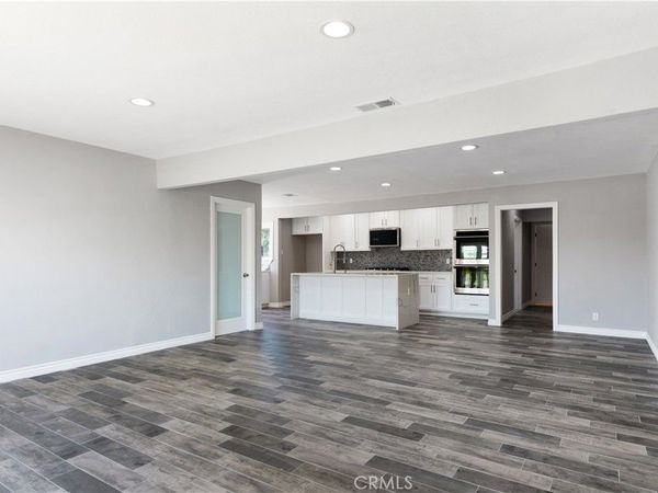 517 N Chalburn, West Covina, CA 91790