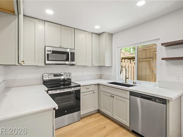 4770 Topaz Street, Unit 10, Las Vegas, NV 89121