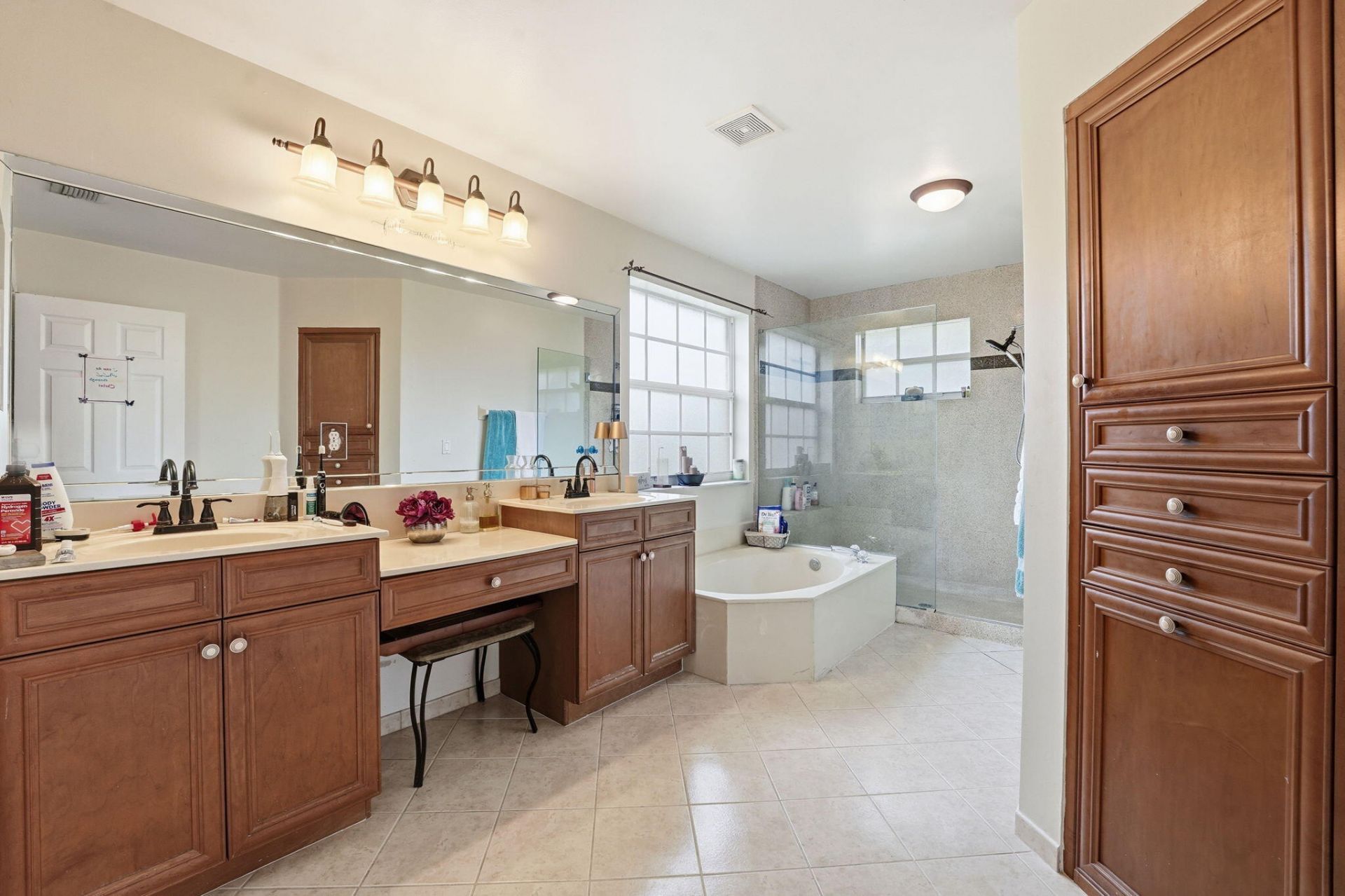 2753 Misty Oaks Circle, Royal Palm Beach, FL 33411 Photo