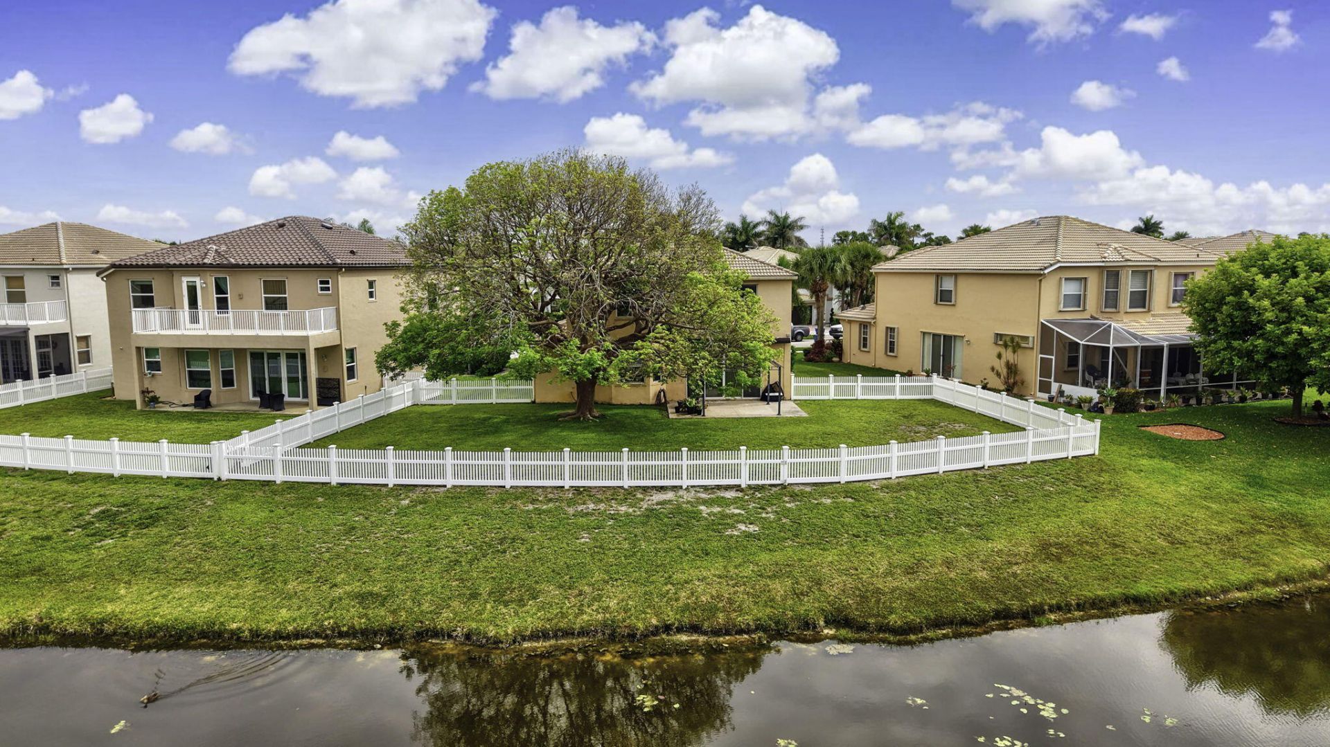 2753 Misty Oaks Circle, Royal Palm Beach, FL 33411 Photo