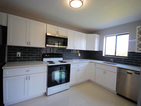 5917 Via Vermilya, Unit 308, Lake Worth, FL 33462