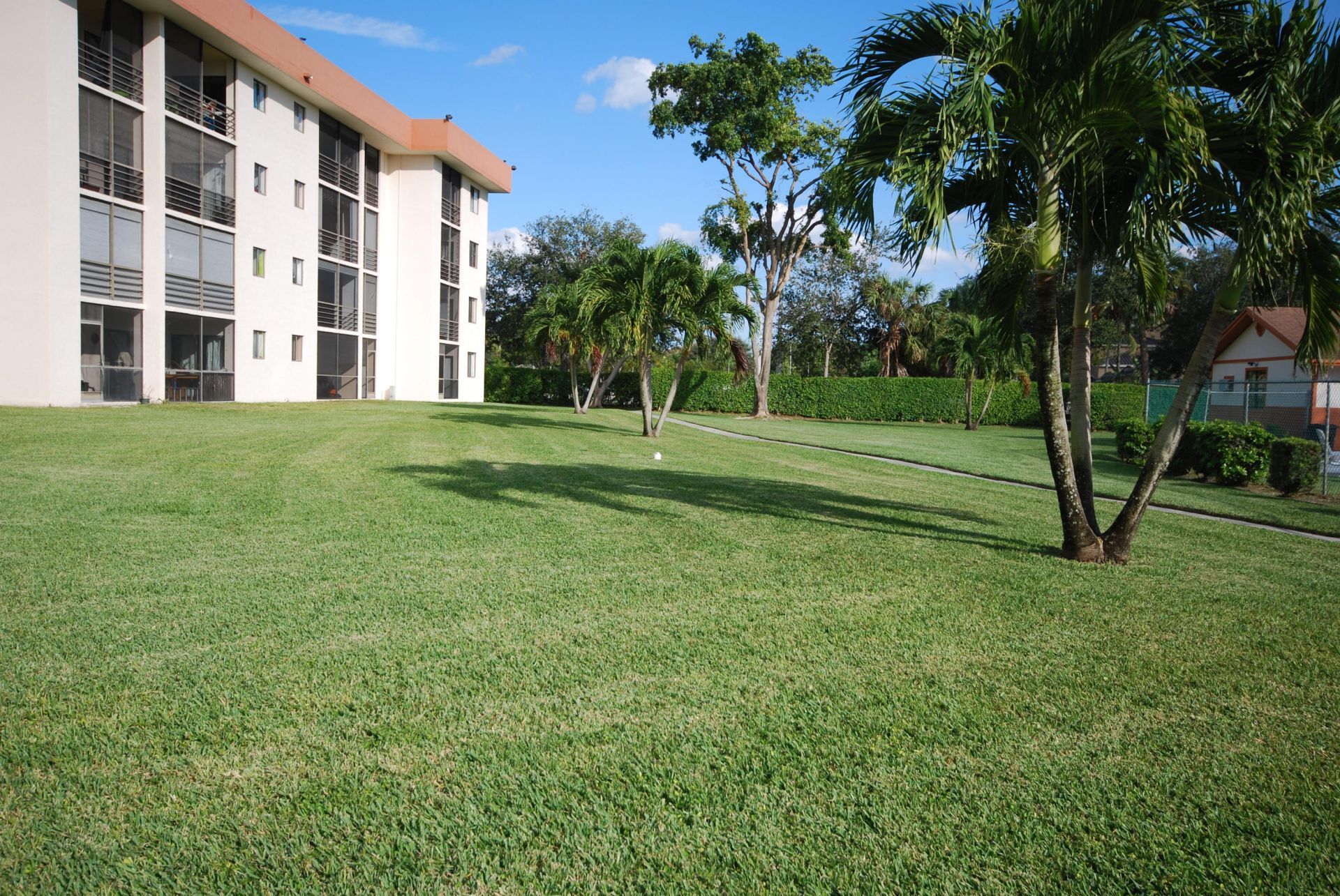 5917 Via Vermilya, Unit 308, Lake Worth, FL 33462 Photo