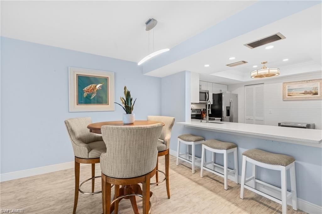 800 Meadowland Dr, Unit N, Naples, FL 34108 Photo