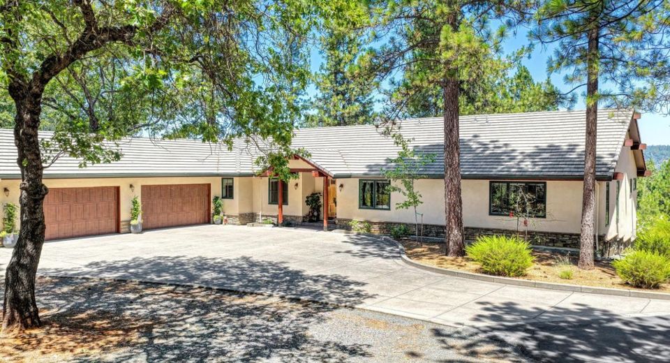 5050 Bella Vista Cir, Foresthill, CA 95631 Photo