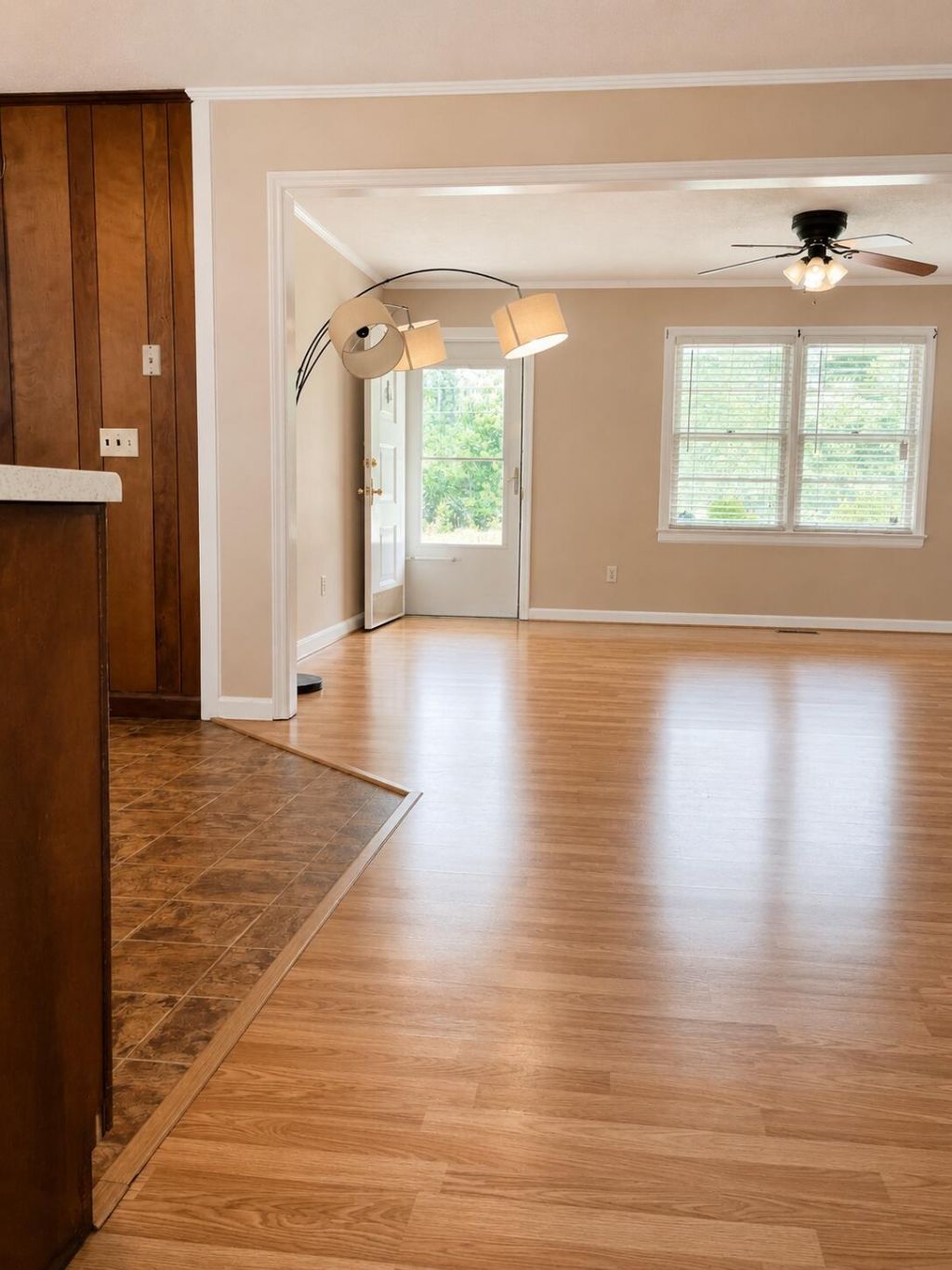 1247 Peurifoy Road Photo 4