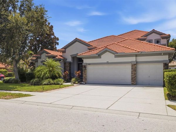 11508 OYSTER BAY CIRCLE, NEW PORT RICHEY, FL 34654