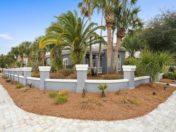 4761 Calatrava Court, Destin, FL 32541