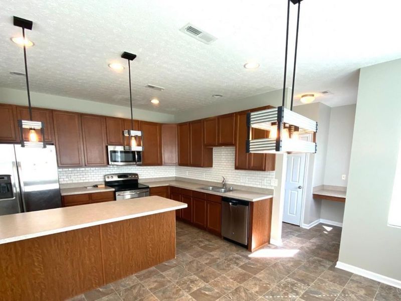 692 Hafton Court, Maineville, OH 45039 Photo 8