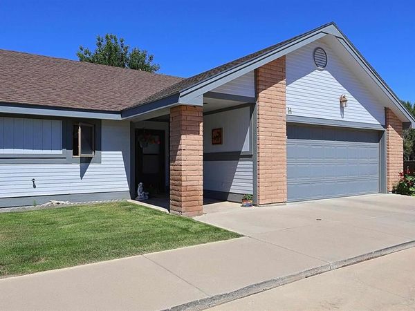 15 Sunnybrook Place, Alamosa, CO 81101