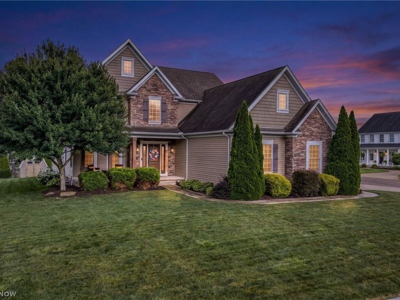 12504 Estate Avenue NW, Uniontown, OH 44685 Photo 1