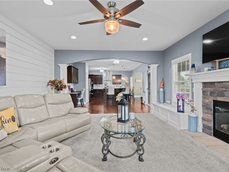 12504 Estate Avenue NW, Uniontown, OH 44685 Photo 28