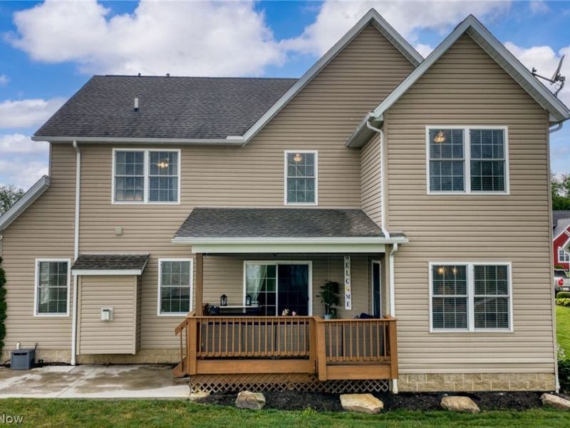 12504 Estate Avenue NW, Uniontown, OH 44685 Photo 5