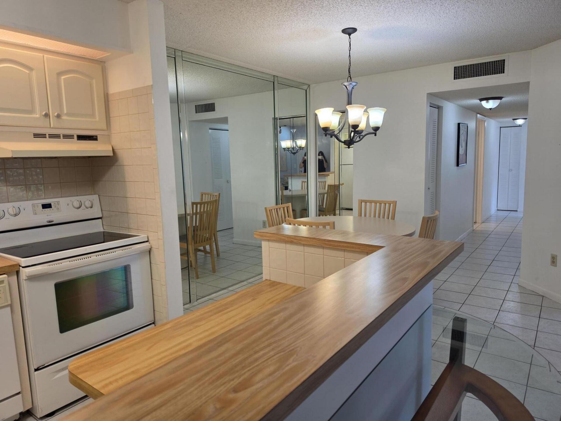 9895 N Belfort Circle, Unit 110, Tamarac, FL 33321 Photo
