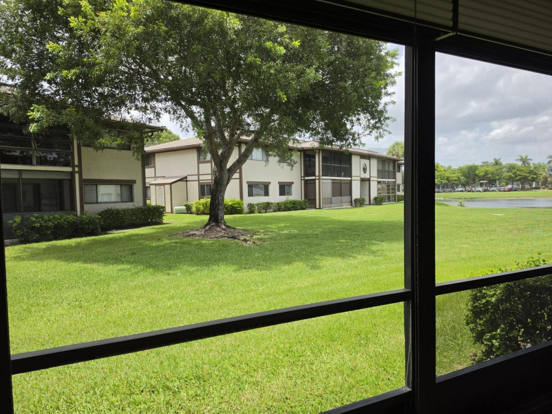 9895 N Belfort Circle, Unit 110, Tamarac, FL 33321 Photo