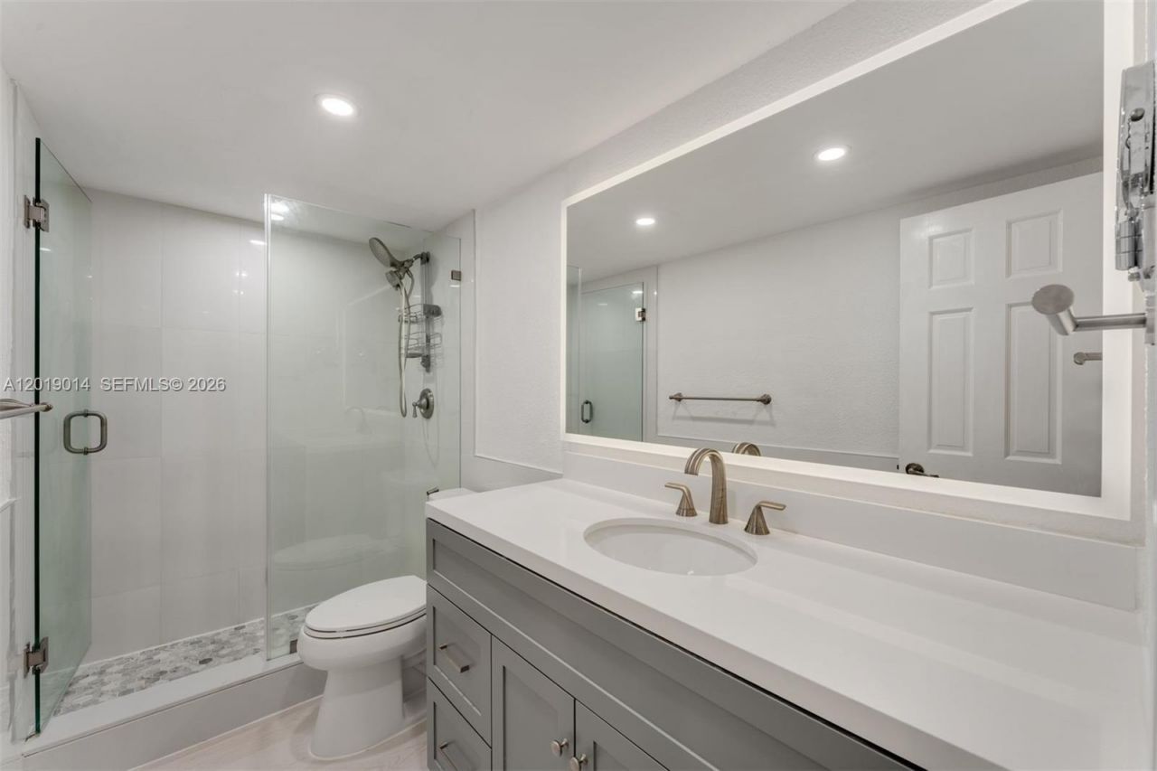 7947 SW 104th St , Unit 104C, Miami, FL 33156 Photo