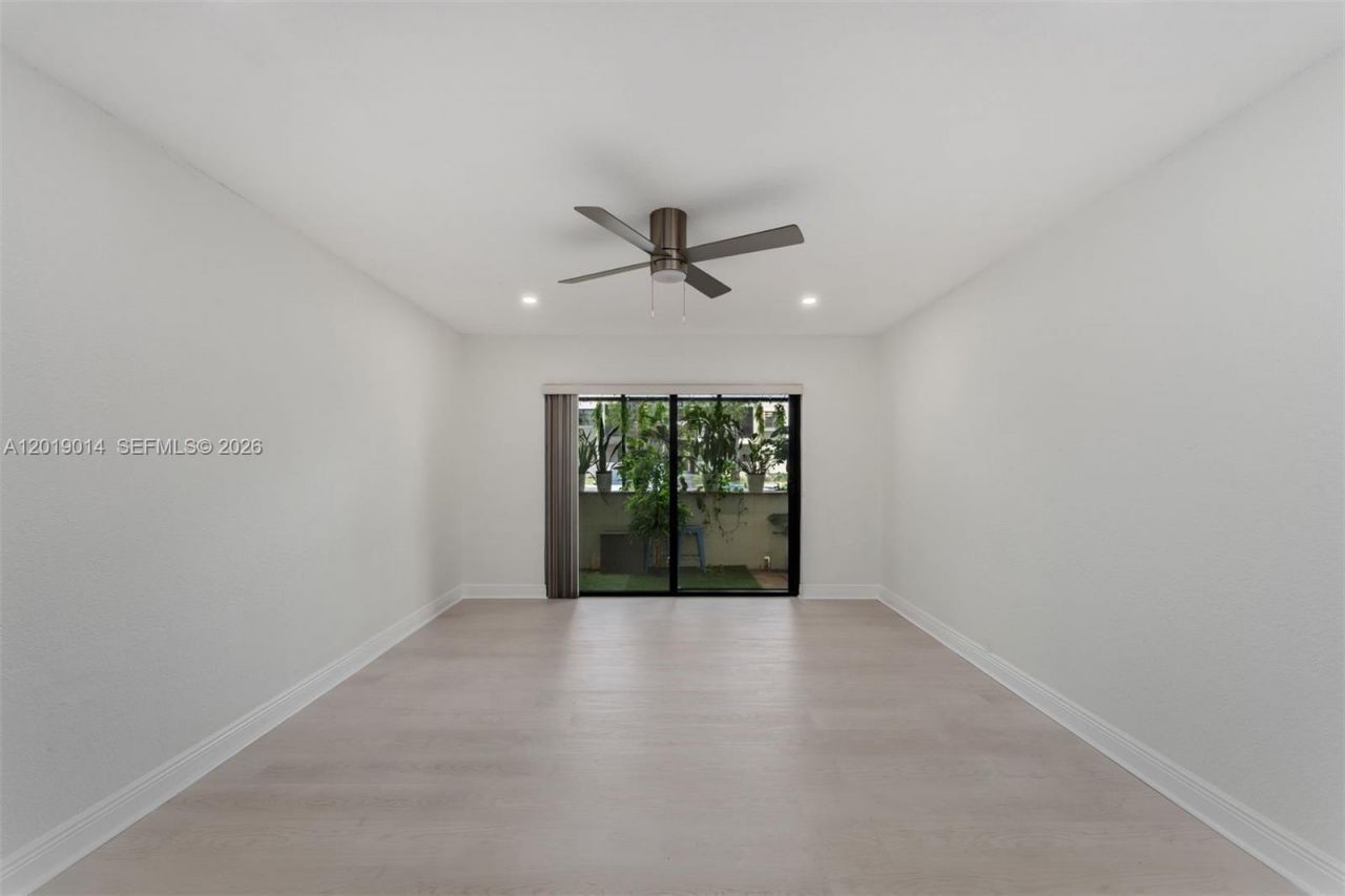 7947 SW 104th St , Unit 104C, Miami, FL 33156 Photo