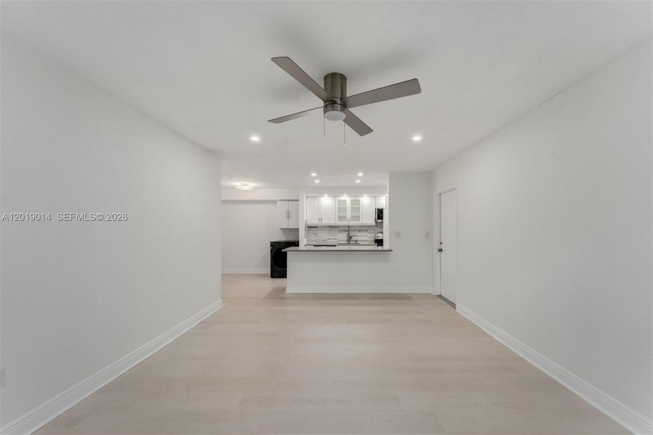 7947 SW 104th St , Unit 104C, Miami, FL 33156 Photo