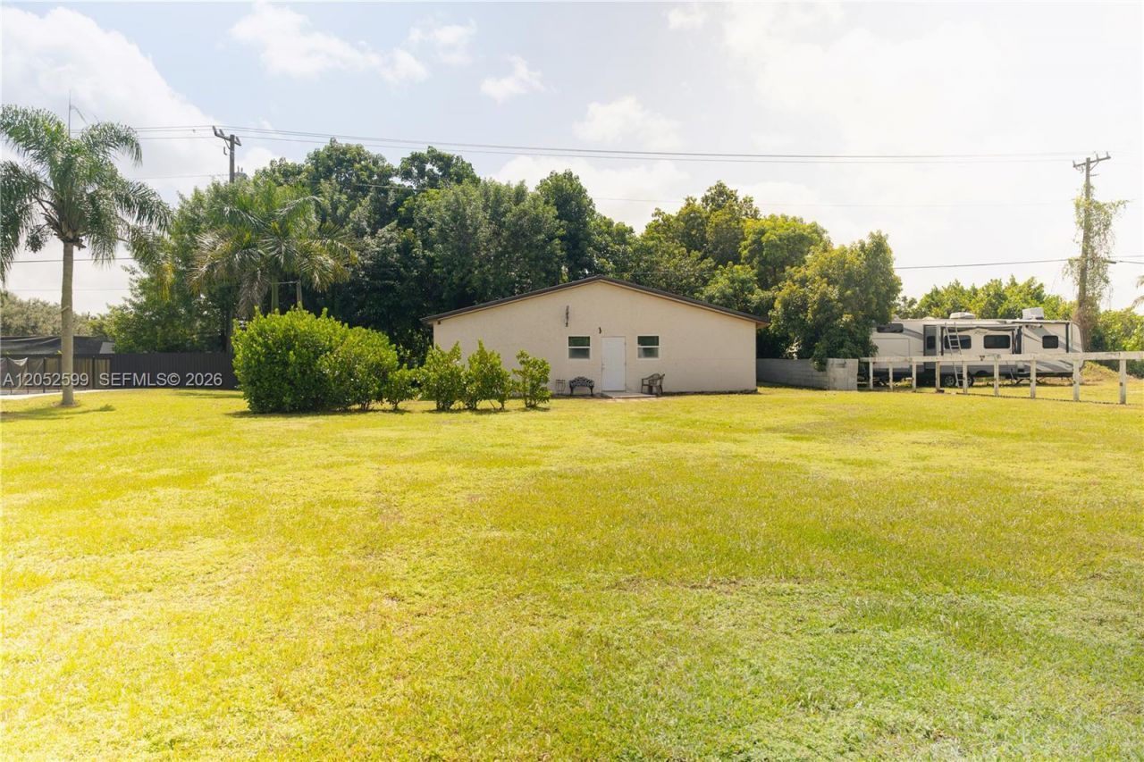 21290 SW 234th St, Homestead, FL 33031 Photo