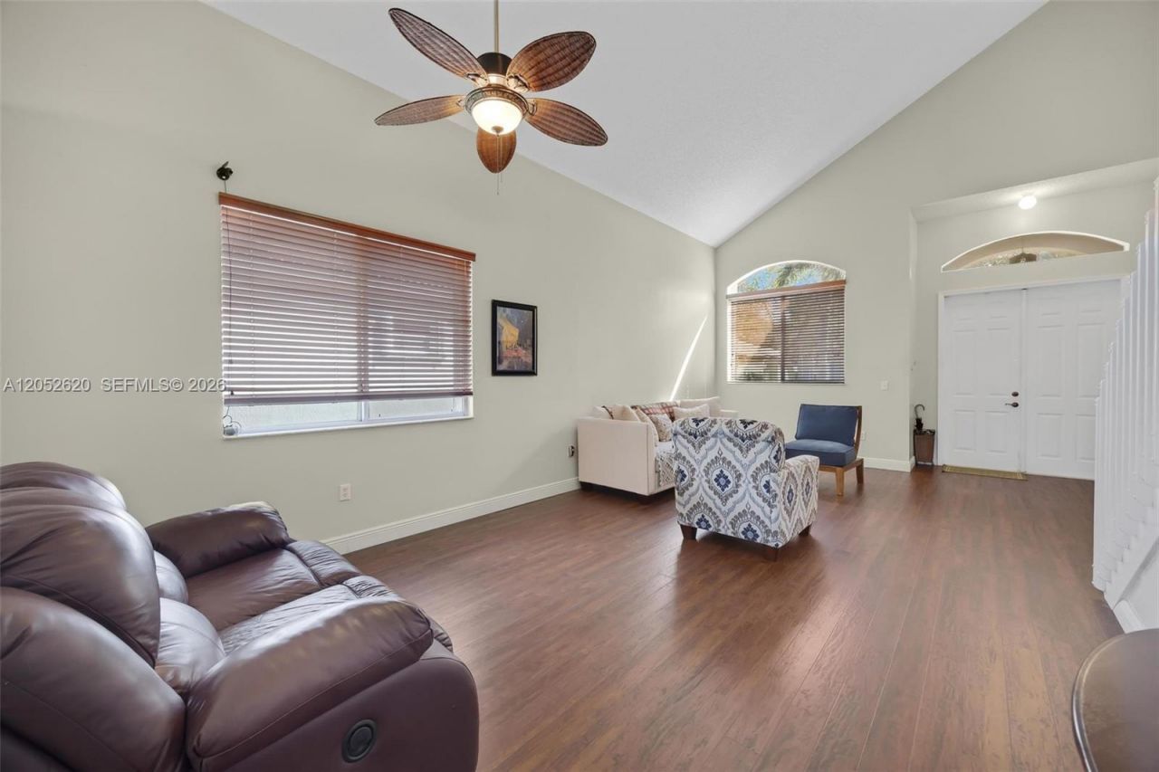 2002 SE 17th Ave, Homestead, FL 33035 Photo