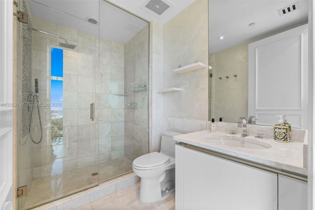 16047 Collins Ave , Unit 1703, Sunny Isles Beach, FL 33160 Photo