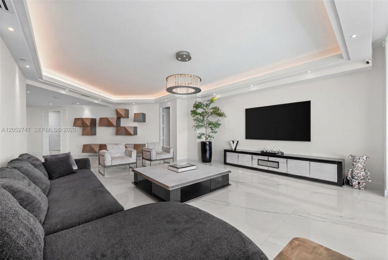 16047 Collins Ave , Unit 1703, Sunny Isles Beach, FL 33160 Photo