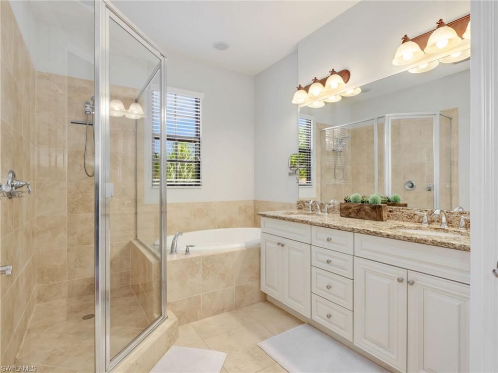 9012 Alturas St, Unit 2601, Naples, FL 34113 Photo