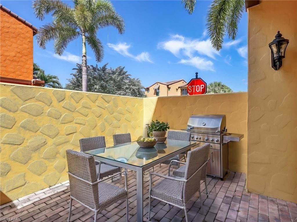 9012 Alturas St, Unit 2601, Naples, FL 34113 Photo