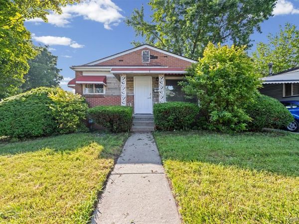1601 S Bassett Street , Detroit, MI 48217