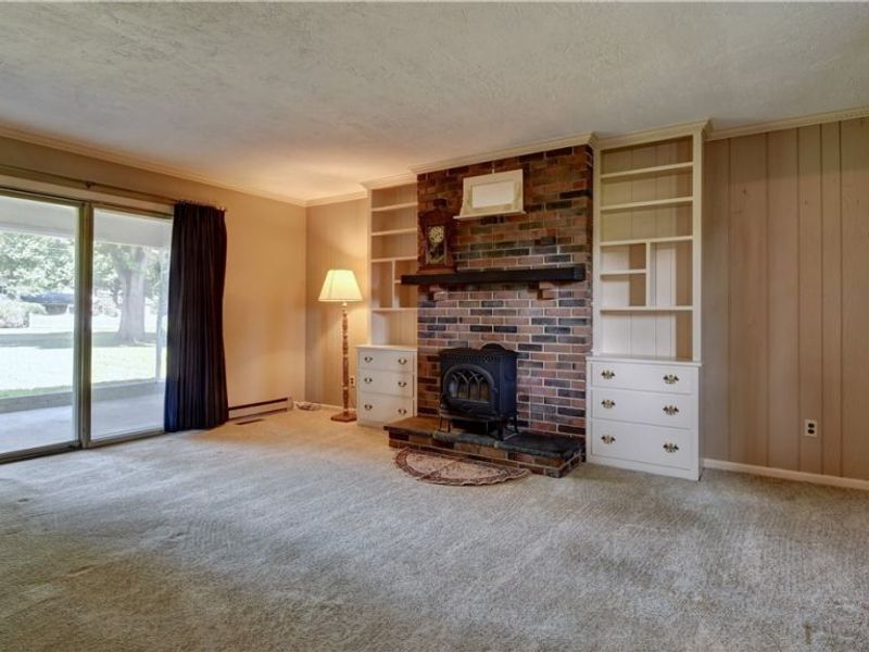 966 College Drive SE, New Philadelphia, OH 44663 Photo 13