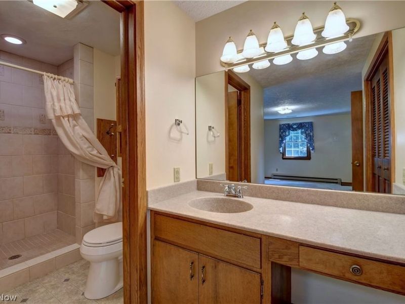 966 College Drive SE, New Philadelphia, OH 44663 Photo 23
