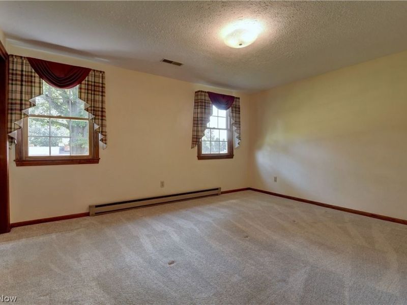 966 College Drive SE, New Philadelphia, OH 44663 Photo 25