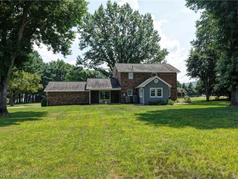 966 College Drive SE, New Philadelphia, OH 44663 Photo 41
