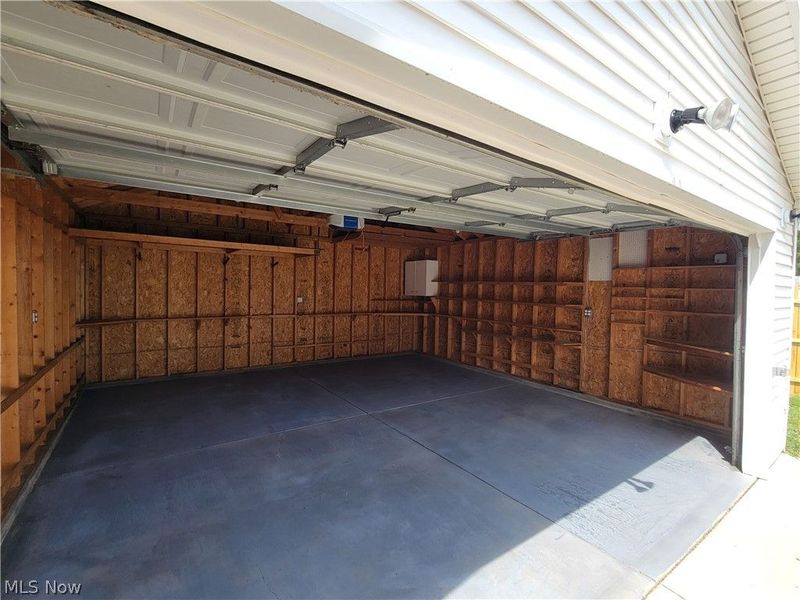 2708 Hood Avenue, Cleveland, OH 44109 Photo 8