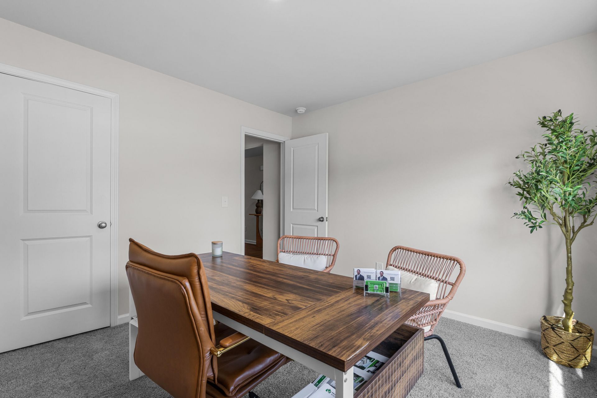 105 Jinks Street Photo 13