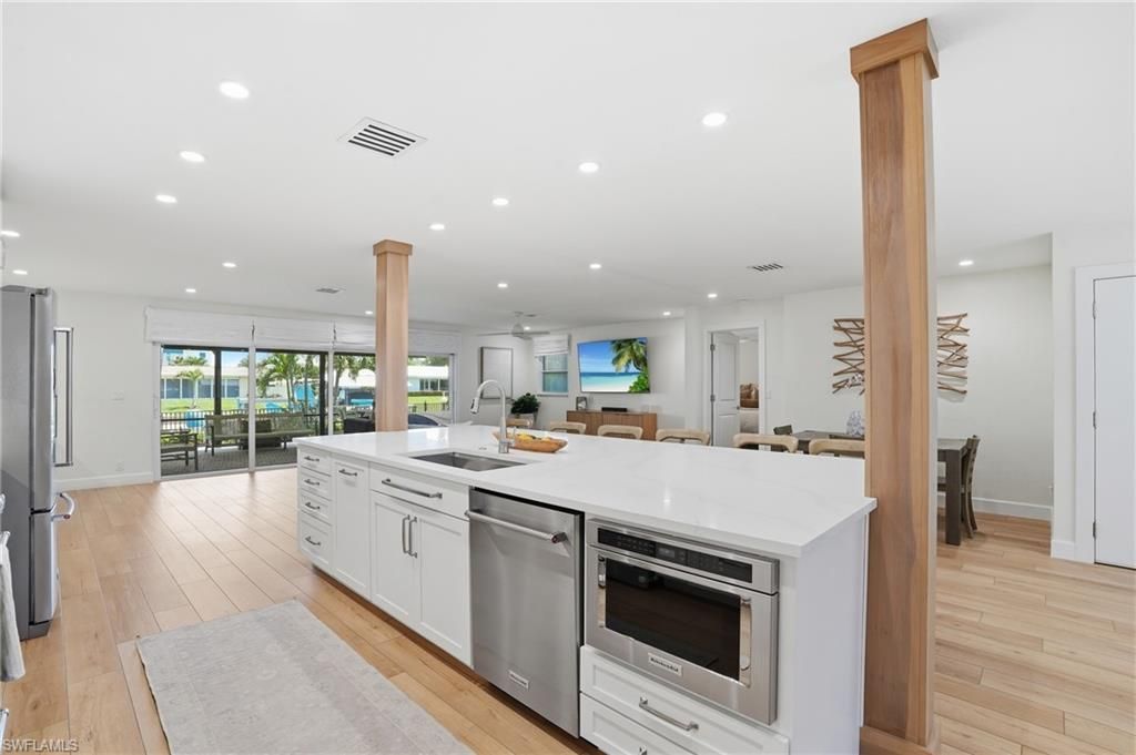 405 Prather Dr , Fort Myers, FL 33919 Photo