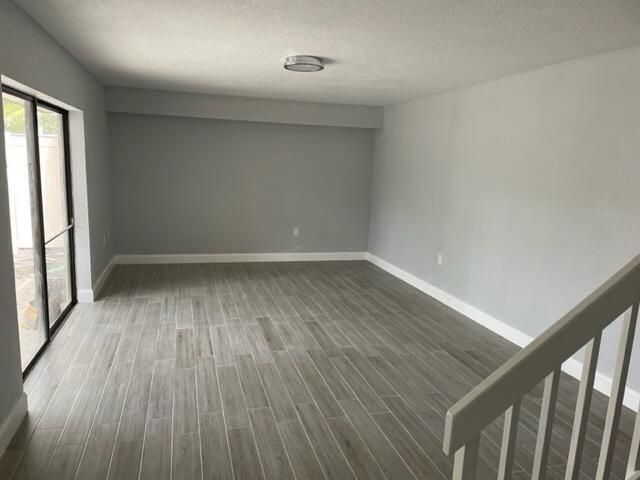 6905 SE 69th Way, Unit 6905, West Palm Beach, FL 33407 Photo